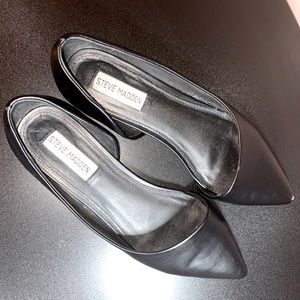 Steve Madden Black Flats size 8